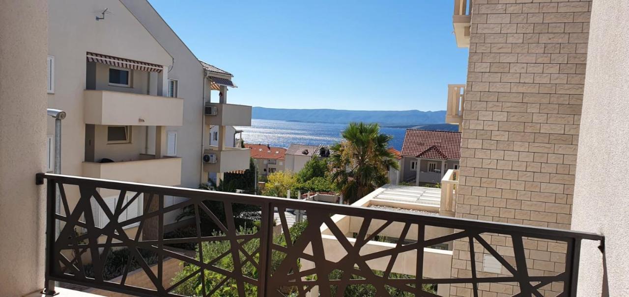 L & L Apartmani Bol Exterior foto